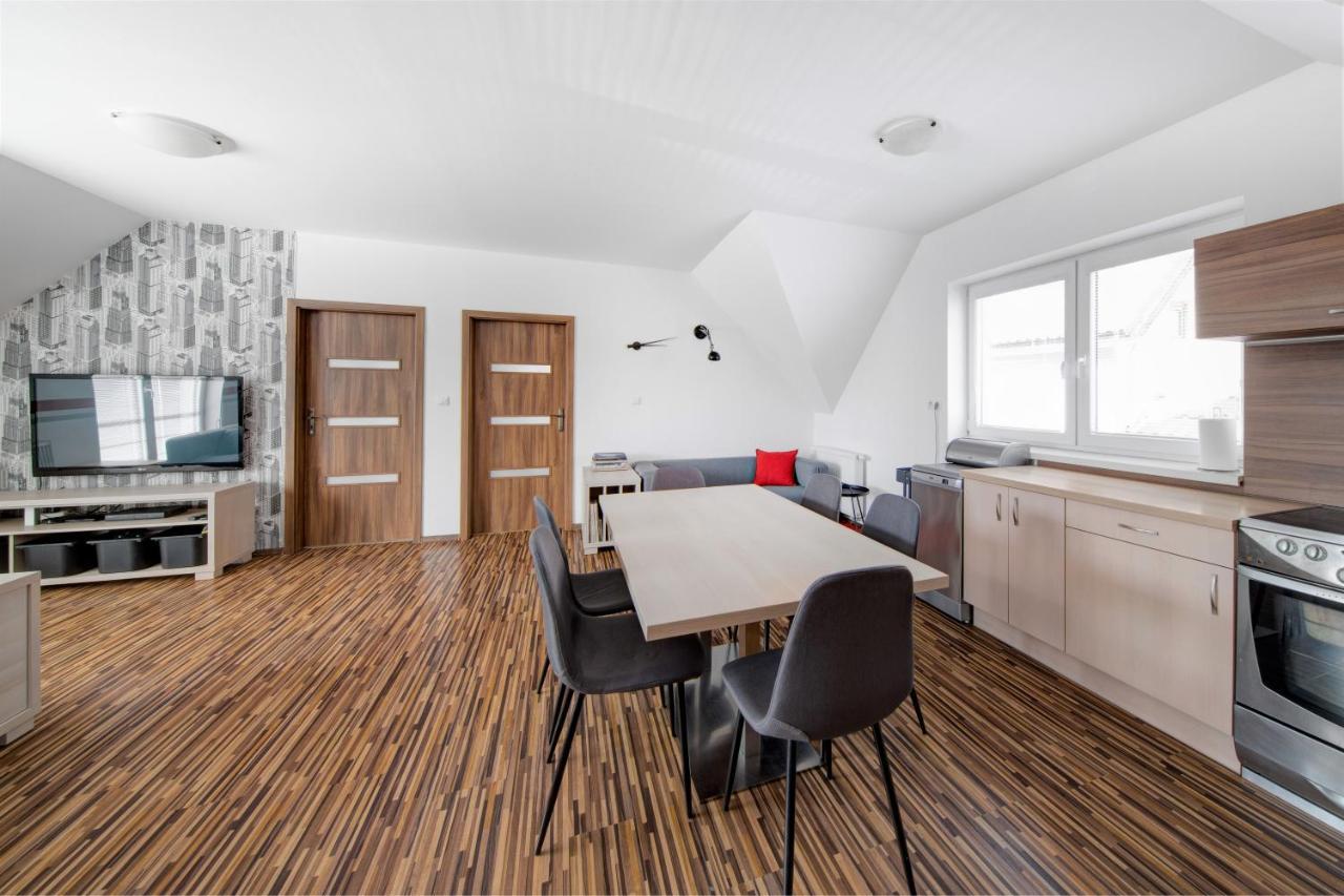 Rodinne Apartmany Alex & Gregor Bešeňová المظهر الخارجي الصورة
