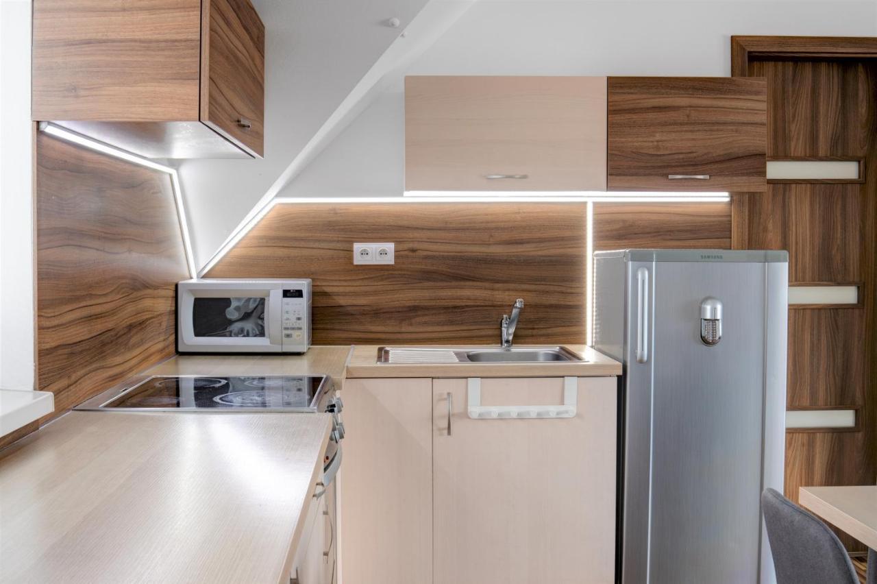 Rodinne Apartmany Alex & Gregor Bešeňová المظهر الخارجي الصورة