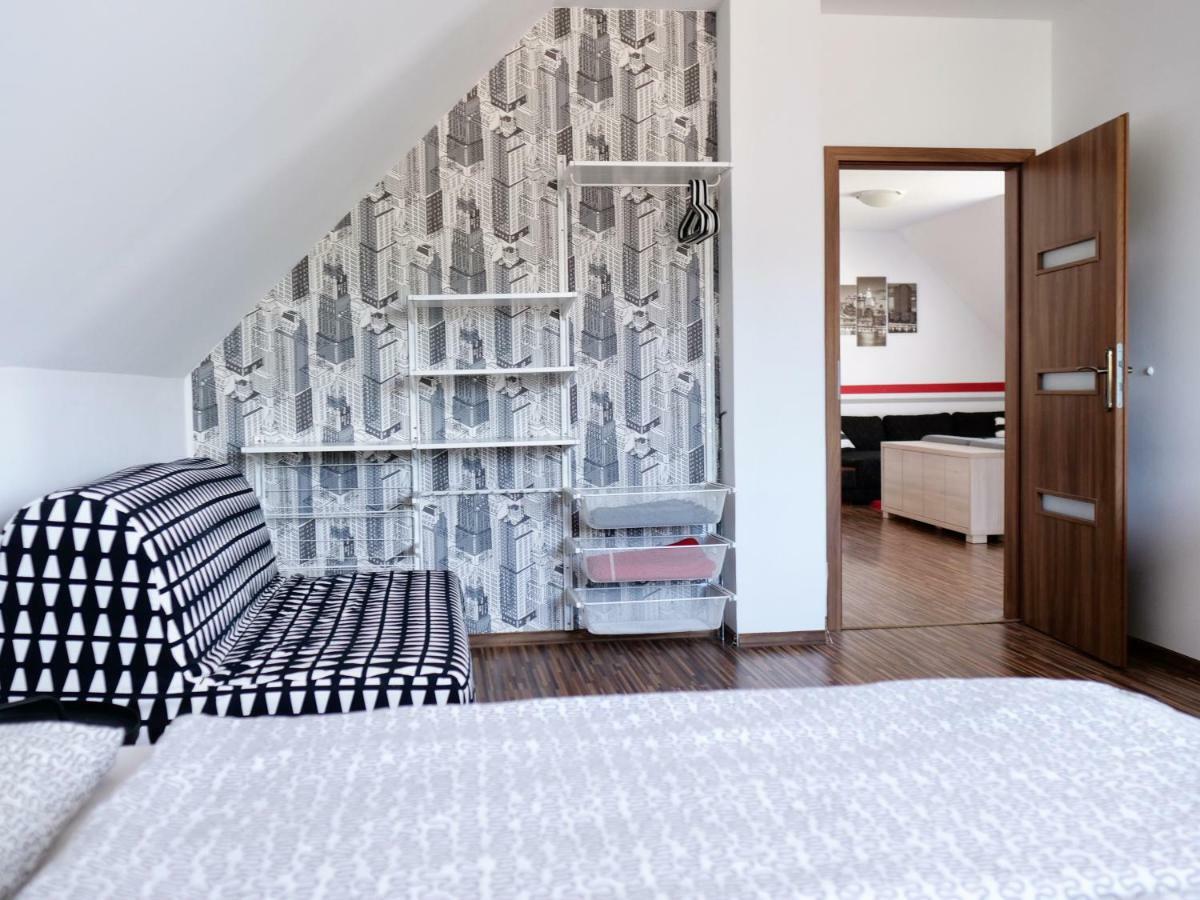 Rodinne Apartmany Alex & Gregor Bešeňová المظهر الخارجي الصورة